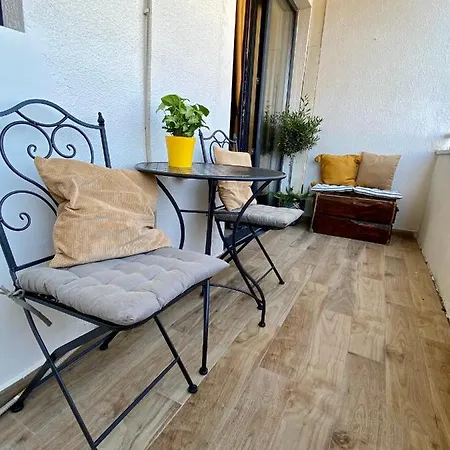 Apartment With Balcony And Free Parking Zára Kültér fotó